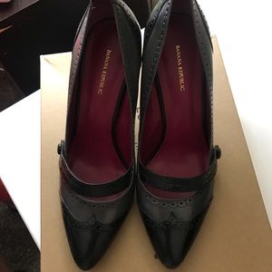 Banana Republic Heel